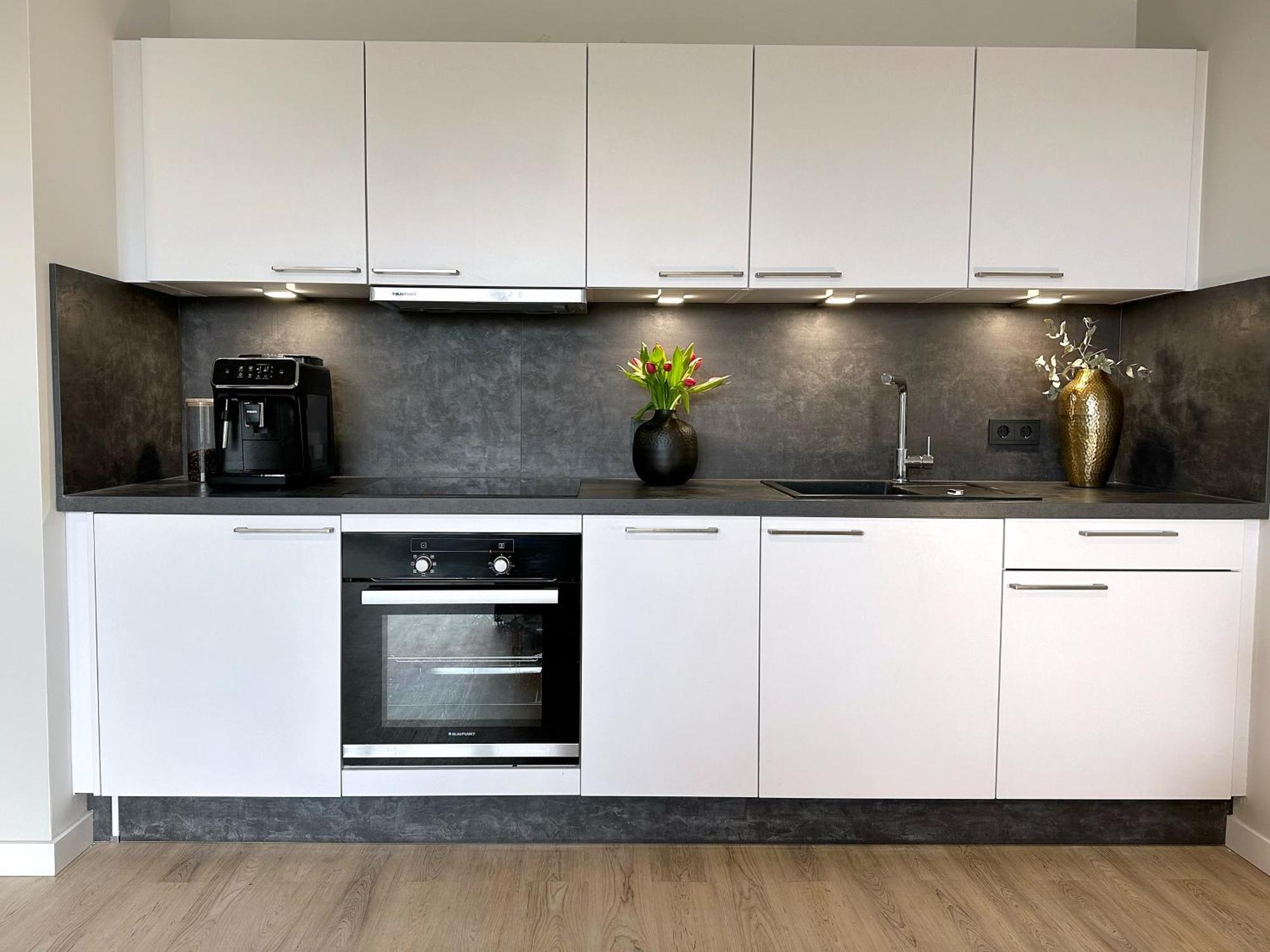 Neu & Schick: Kueche Inkl. Kaffee Appartement Dresden Buitenkant foto